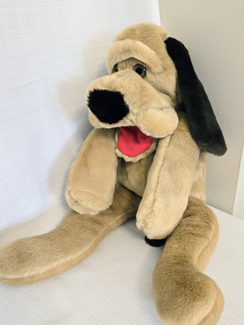 Hound Dog Plush Puppet Stuffed Animal Fabric Panel Ears Shiney Eyes 22 In